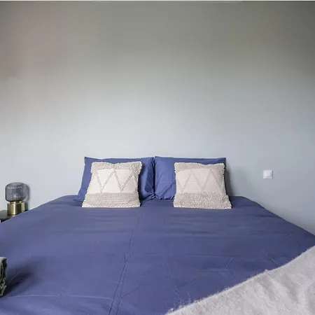 Montaigne - Proche Tram - 5min Aéroport