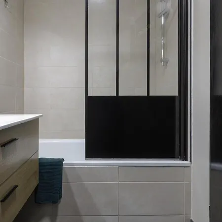 Apartamento Montaigne - Proche Tram - 5min Aéroport