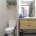 Montaigne - Proche Tram - 5min Aeroport Apartment